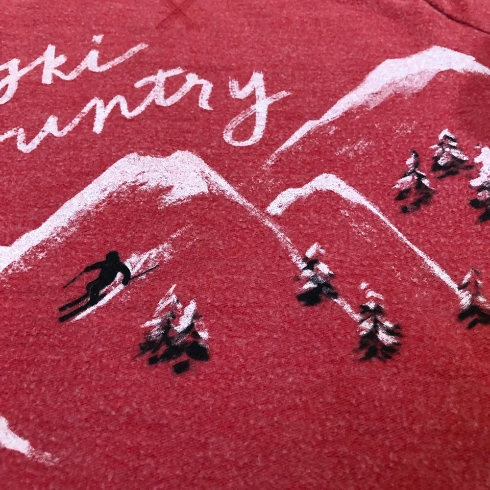 Sonoma Women’s Long Sleeve ski country Pullover Stretch Red Graphic Sweatshirt L